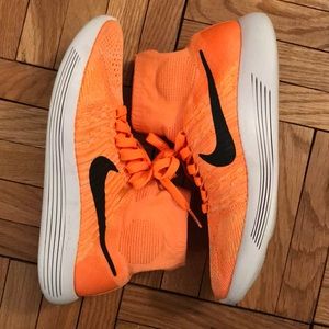 Nike Lunarepic size 8.5